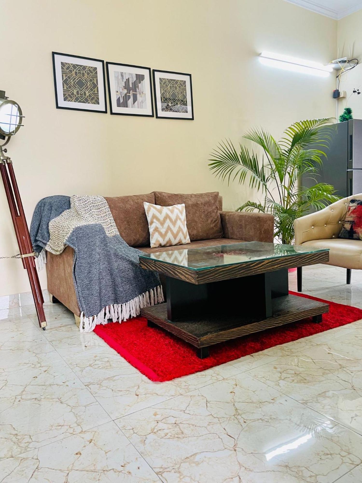 Olive Service Apartments - Golf Course Road Gurgaon Exteriör bild
