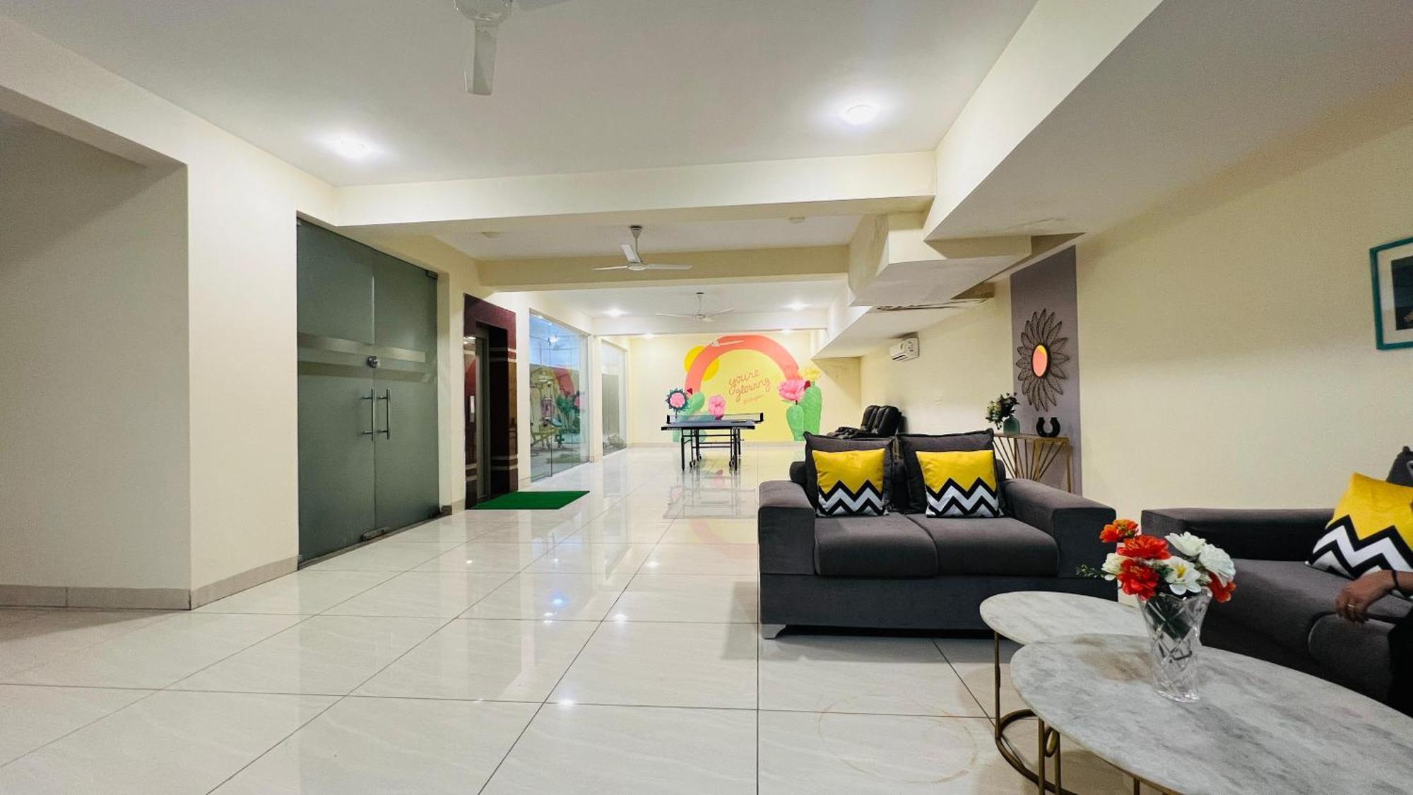 Olive Service Apartments - Golf Course Road Gurgaon Exteriör bild